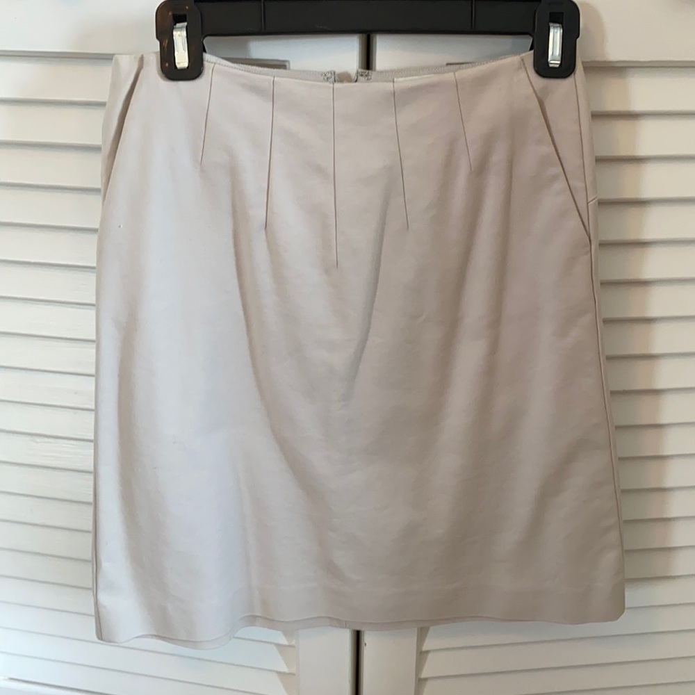 Banana Republic size 2P pencil skirt